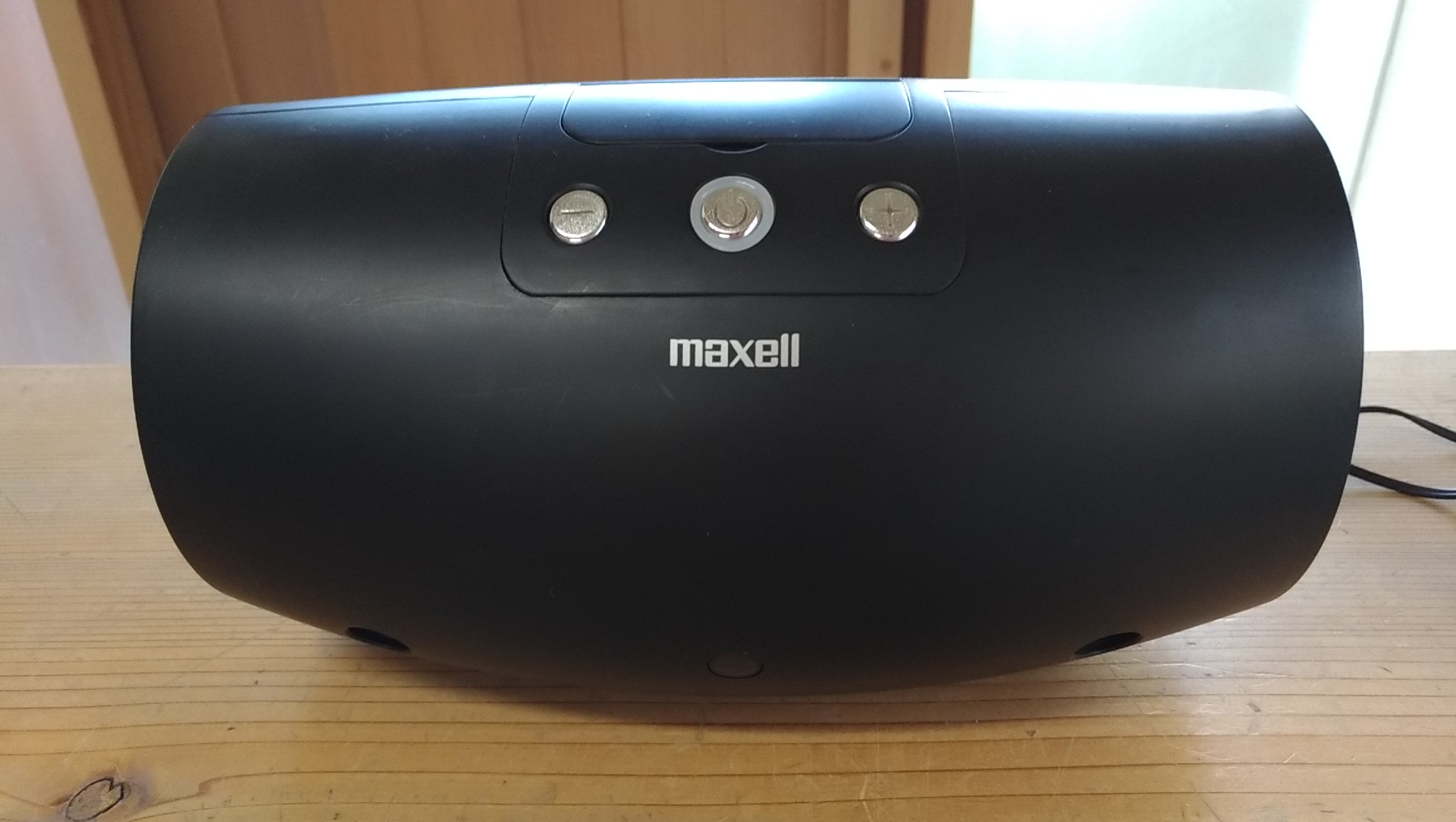 波動スピーカーっぽいmaxell MXSP-D240 | いこまーく【公式サイト】