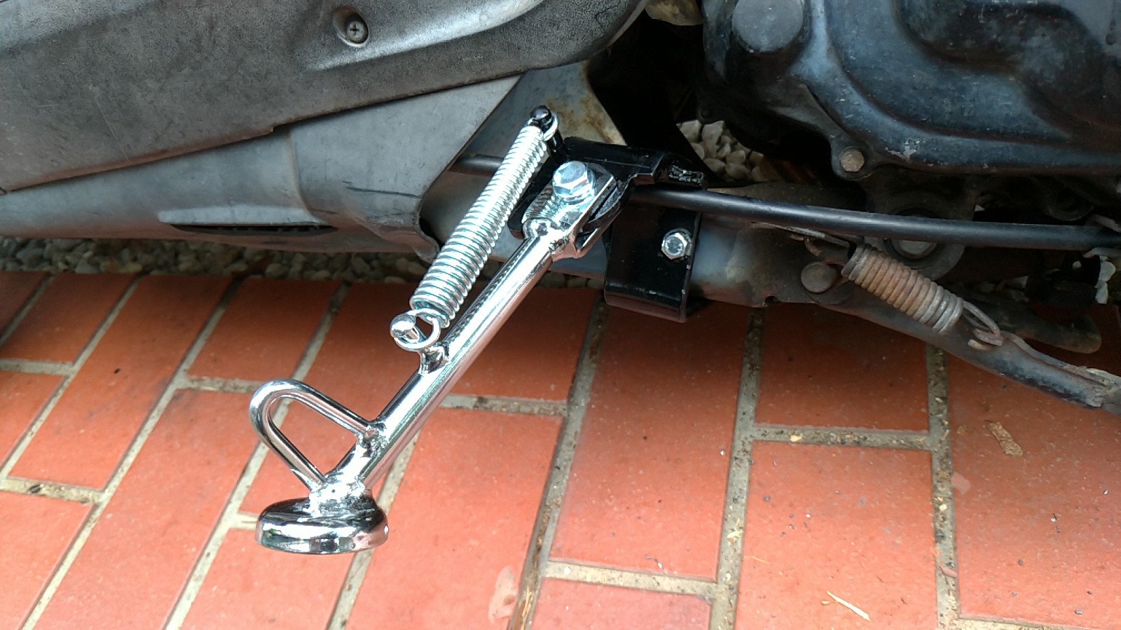 スタンド組み立て方法 自転車メンテンナンススタンド工具トレー｜トピーク - TOOL TRAY