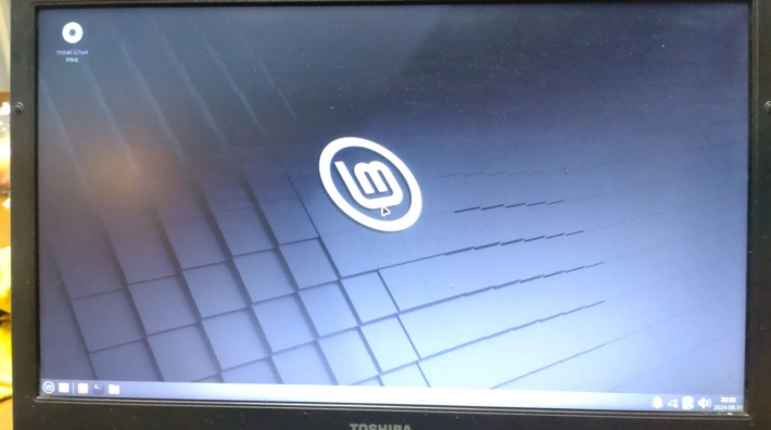 Linux Mint 22