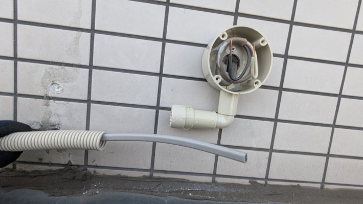 店前テント照明交換