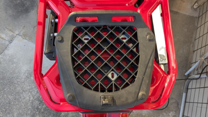 ハンターカブGIVI