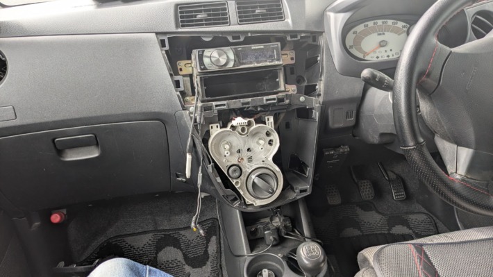 プレオナビ取り付け